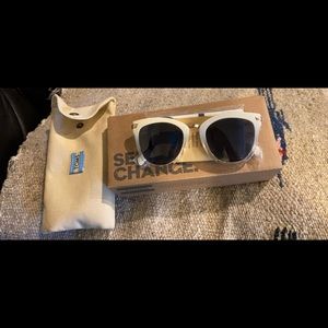 NIB Toms Sunglasses